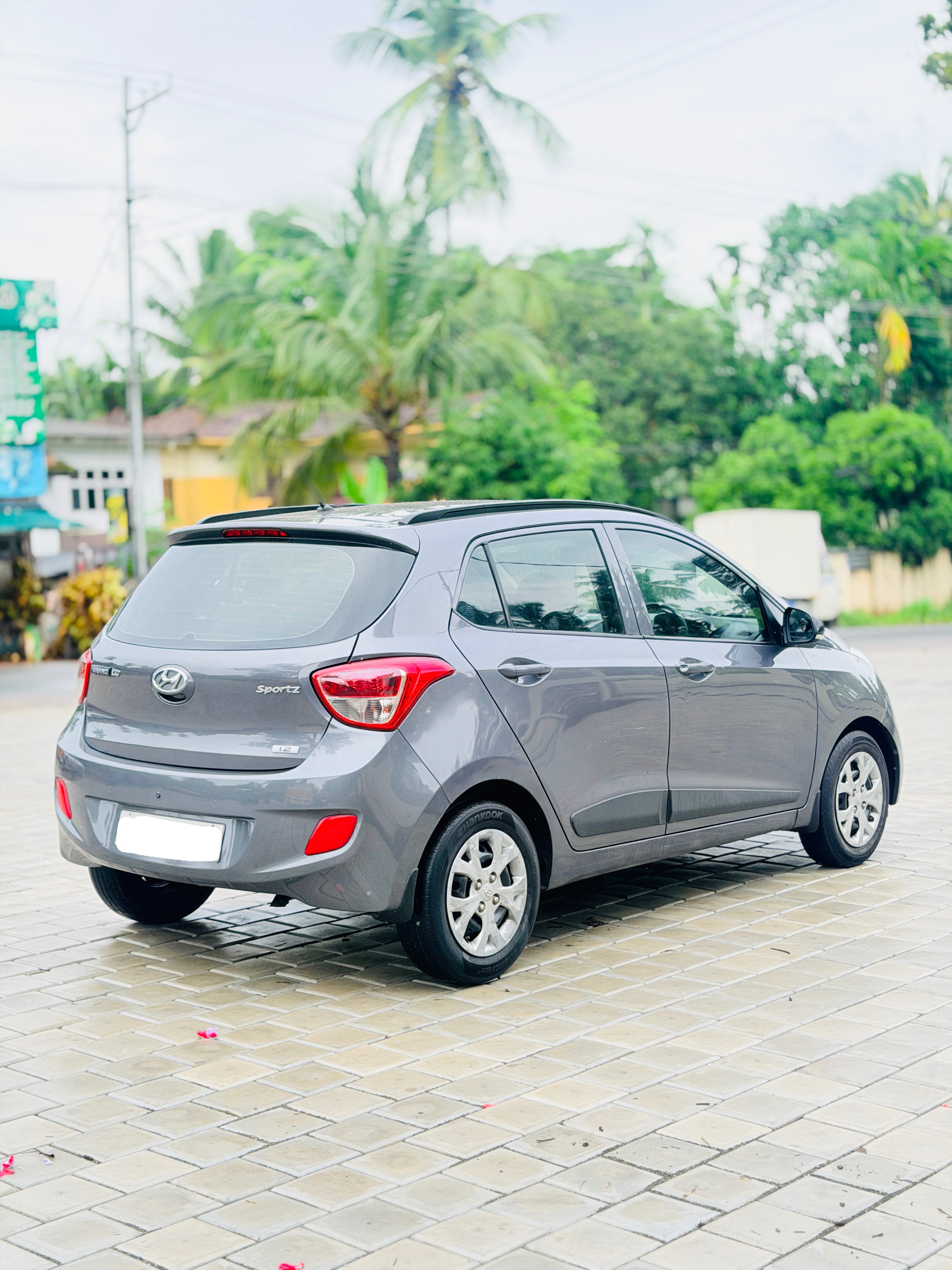 Hyundai I10grand Sports photo 6