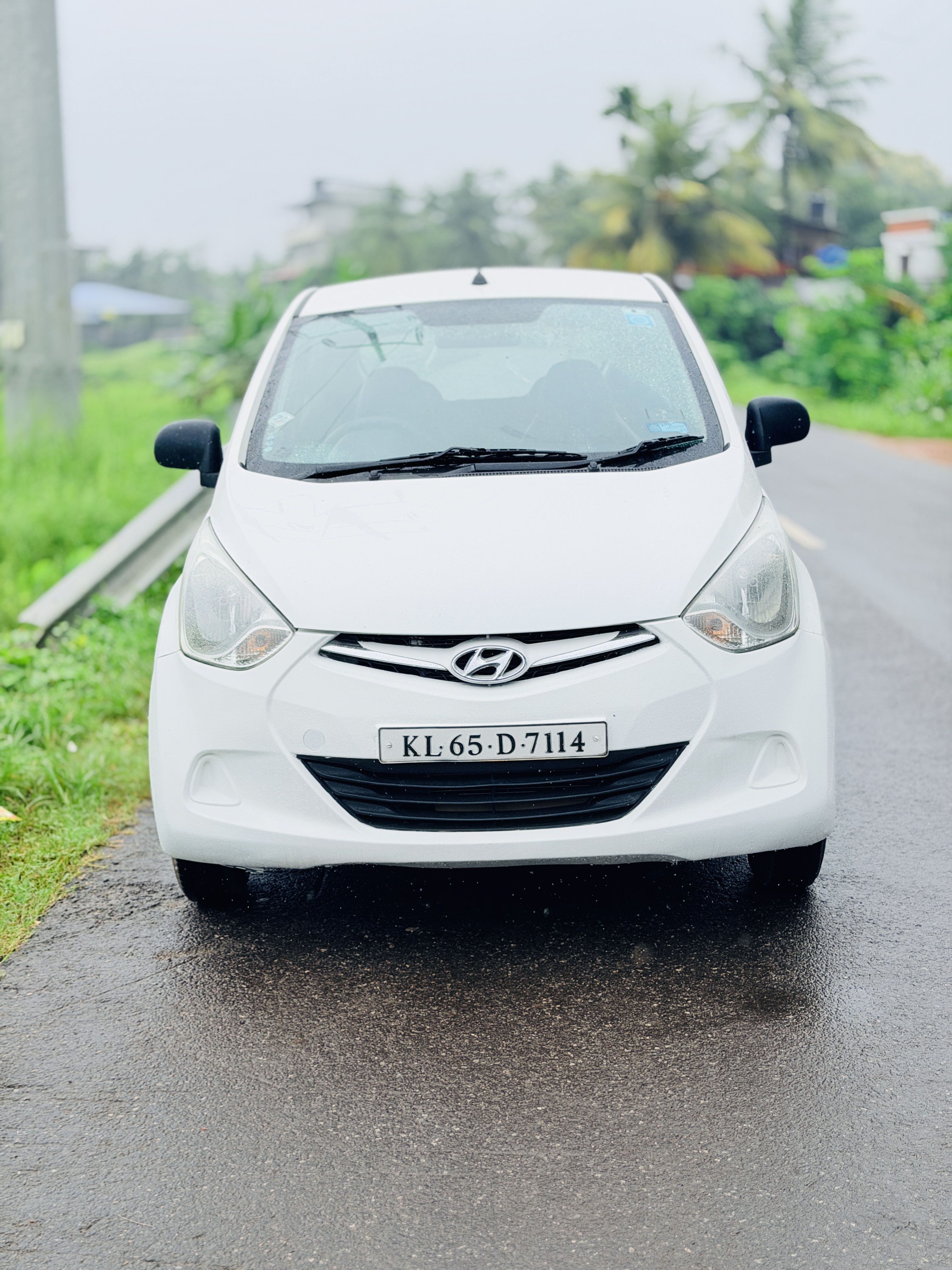 Hyundai Eon Era+ photo 1