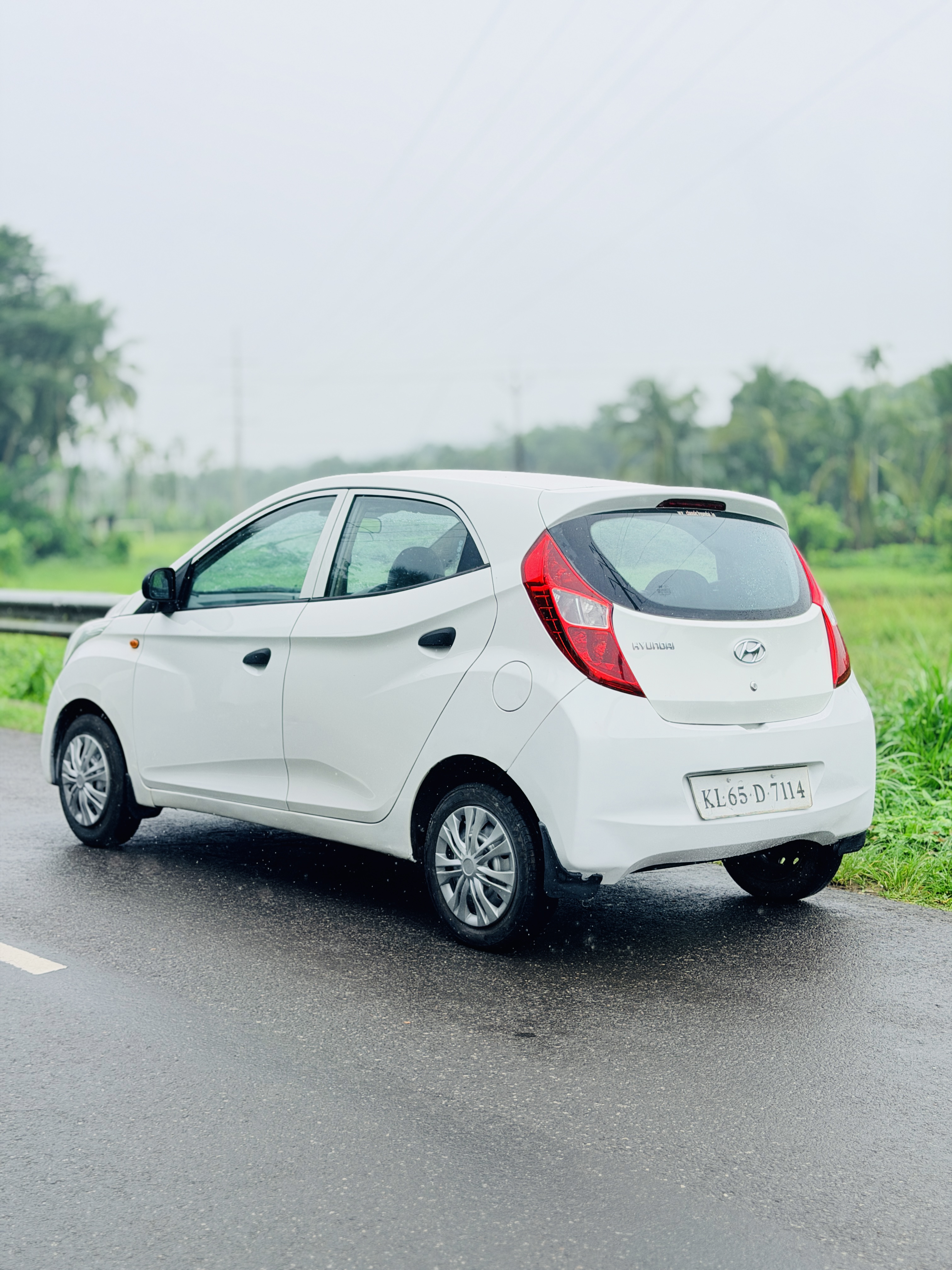 Hyundai Eon Era+ photo 5