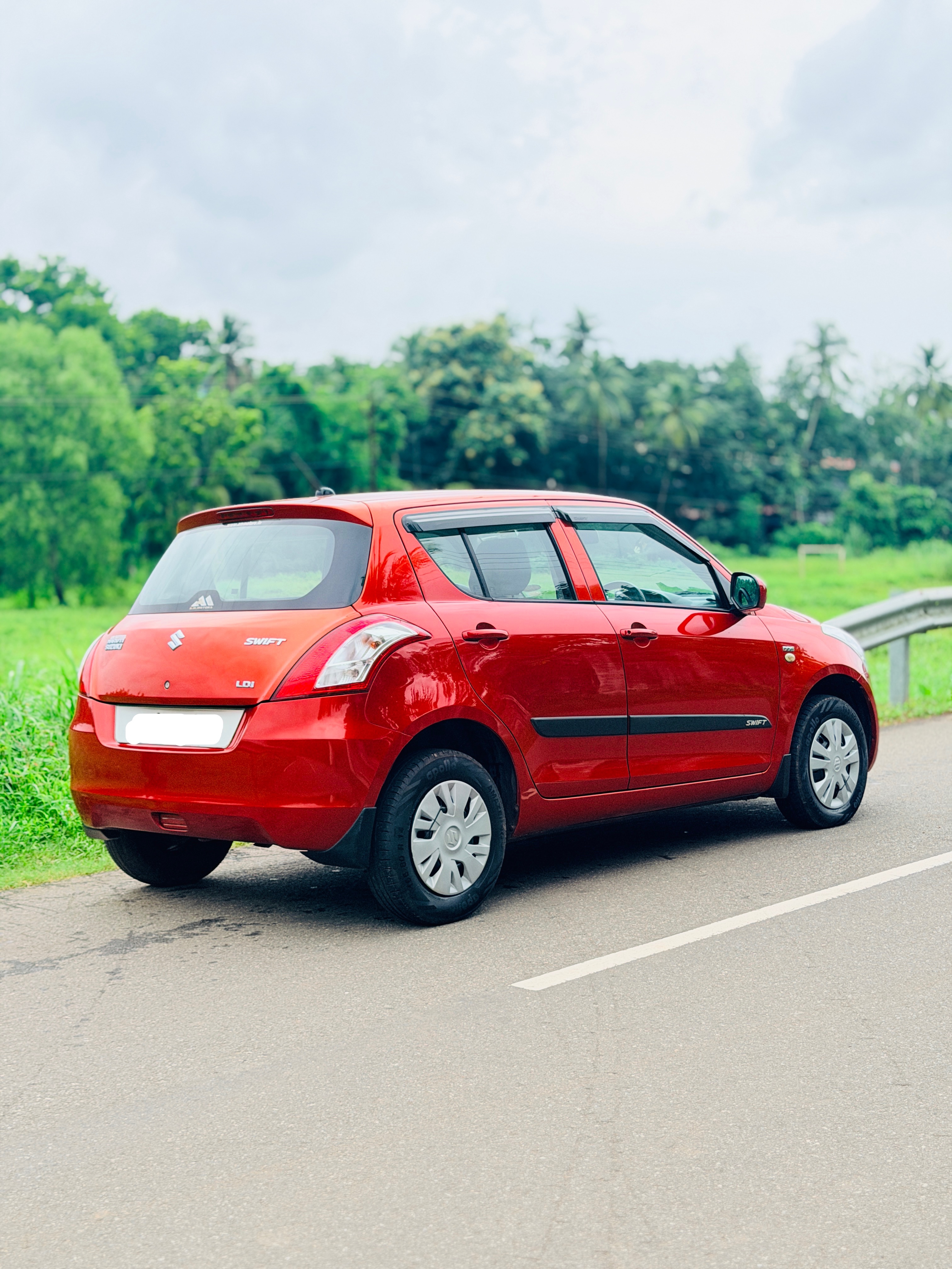 Maruti Swift Ldi photo 5
